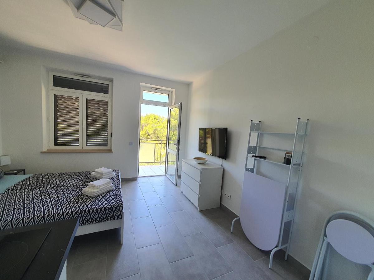 Rooms Adagio Sumartin Exterior foto